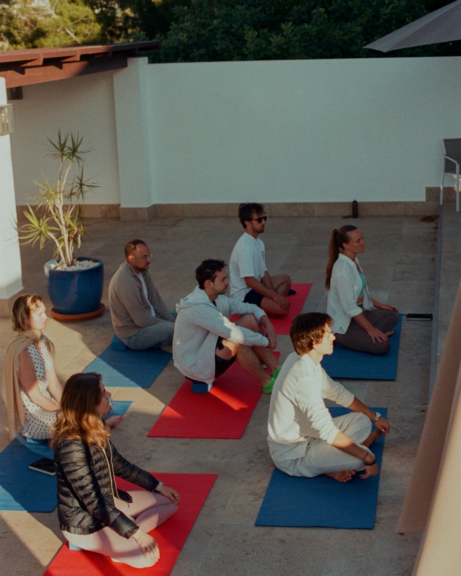 Working and connecting in a courtyard